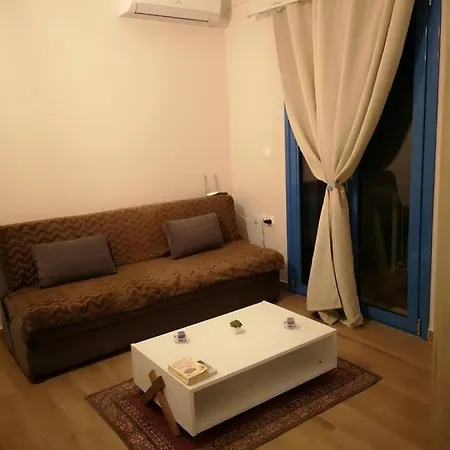 Odyssey In Armeos Apartment Masouri