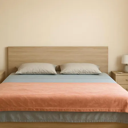 1 Bed - Sleeps 2 - Free Parking - Sea View Апартаменты *